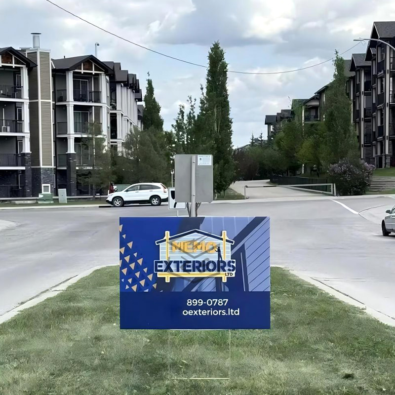 Vlnitá plastová cedule odolná vůči UV záření